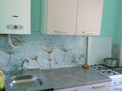 сдаем 3 ккв. – м.Кировский з-д (101438239)